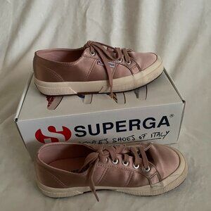 Superga tennis shoes